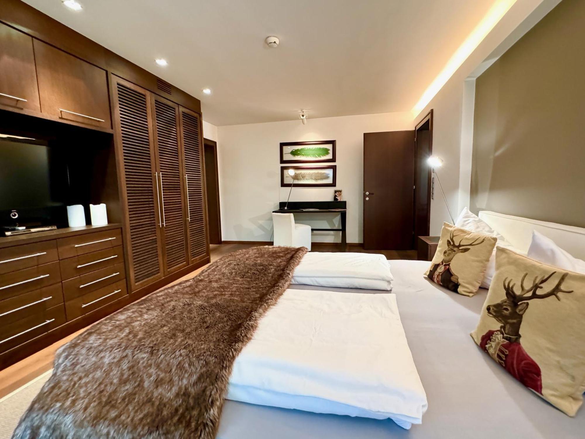 Kitz Deluxe Suite 1 & 2 Im Zentrum Mit Eigenem Spa & Parken By Belle-Stay Κίτσμπουελ Εξωτερικό φωτογραφία